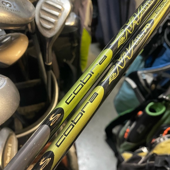 king cobra 3400 transition design GW and PW in right hand
Graphite shafts - Picture 9 of 9